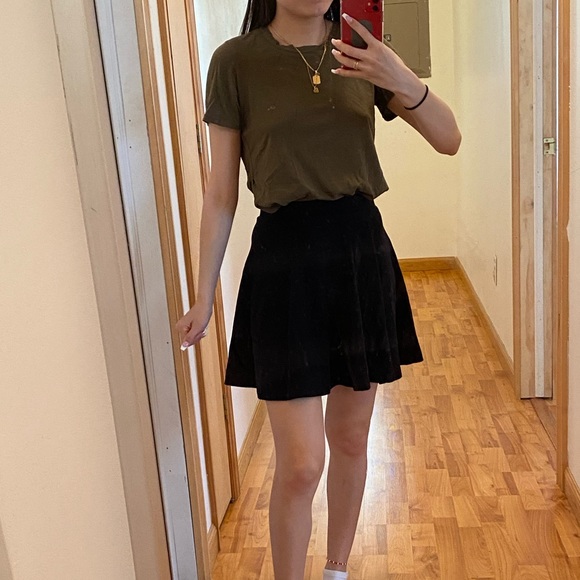 Black Skirt - Picture 2 of 5